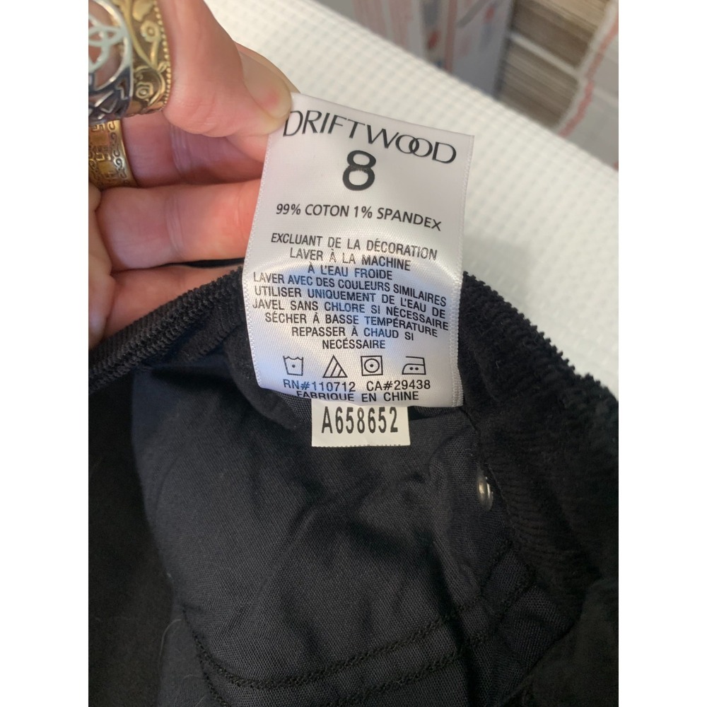 (J-126)Driftwood Black Corduroy Embroidered Floral Flare Jeans Women's 8 NWT QVC - Picture 8 of 10